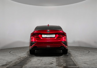 Подержанный автомобиль Kia Cerato Sedan 2020 года (6 фото)