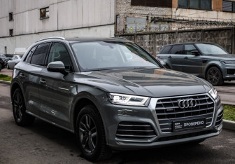 Подержанный автомобиль Audi Q5 2020 года (4 фото)