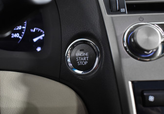 Подержанный автомобиль Lexus RX 2013 года (17 фото)