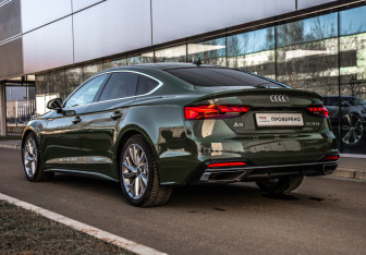Подержанный автомобиль Audi A5 Liftback 2021 года (7 фото)
