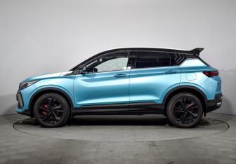 Подержанный автомобиль Geely Coolray 2024 года (8 фото)