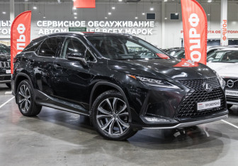 Подержанный автомобиль Lexus RX 2020 года (5 фото)