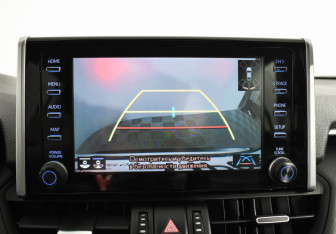 Подержанный автомобиль Toyota RAV4 2019 года (16 фото)