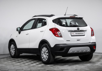 Подержанный автомобиль Opel Mokka 2014 года (7 фото)