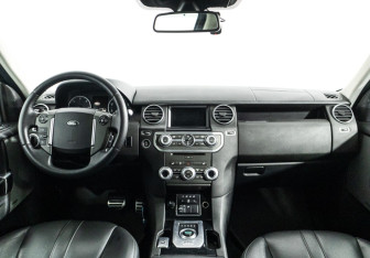 Подержанный автомобиль Land Rover Discovery 2014 года (13 фото)