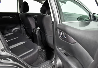 Подержанный автомобиль Nissan Qashqai 2019 года (12 фото)