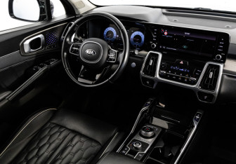 Подержанный автомобиль Kia Sorento 2020 года (15 фото)