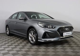 Подержанный автомобиль Hyundai Sonata 2018 года (5 фото)