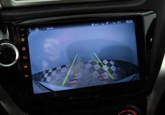 Подержанный автомобиль Kia Rio Sedan 2013 года (17 фото)