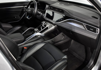 Подержанный автомобиль Belgee X70 2024 года (14 фото)