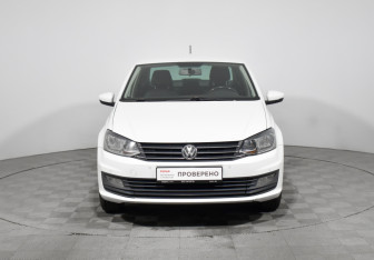Подержанный автомобиль Volkswagen Polo Sedan 2019 года (2 фото)