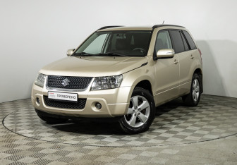 Подержанный автомобиль Suzuki Grand Vitara 2010 года (1 фото)