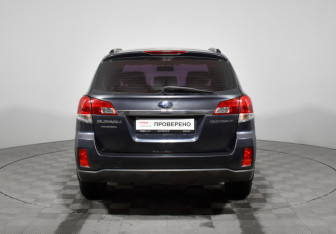 Подержанный автомобиль Subaru Outback Wagon 2011 года (6 фото)