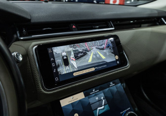 Подержанный автомобиль Land Rover Range Rover Velar 2021 года (25 фото)