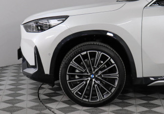 Новый BMW X1 2025 (7 фото)