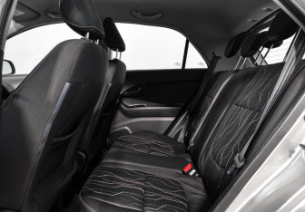 Подержанный автомобиль Kia Picanto 2013 года (12 фото)