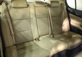 Подержанный автомобиль Lexus GS 2014 года (32 фото)