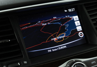 Подержанный автомобиль Infiniti QX80 2018 года (20 фото)