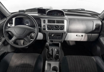 Подержанный автомобиль Mitsubishi Pajero Sport 2008 года (15 фото)