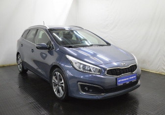 Подержанный автомобиль Kia Ceed Wagon 2016 года (3 фото)