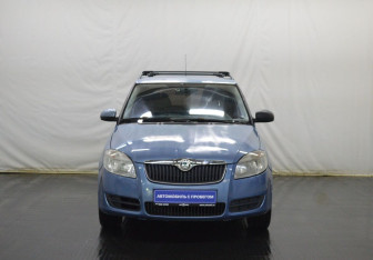 Подержанный автомобиль Skoda Fabia Wagon 2008 года (2 фото)