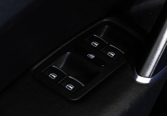 Подержанный автомобиль Volkswagen Passat Sedan 2017 года (23 фото)