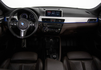 Подержанный автомобиль BMW X2 2018 года (9 фото)