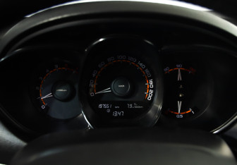 Подержанный автомобиль LADA (ВАЗ) Vesta Wagon 2018 года (12 фото)