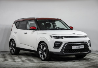 Подержанный автомобиль Kia Soul 2020 года (3 фото)