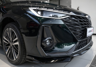 Новый Chery Arrizo 8 2025 (8 фото)