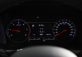 Подержанный автомобиль Kia Sorento 2020 года (12 фото)