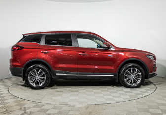 Подержанный автомобиль Geely Atlas Pro 2023 года (4 фото)