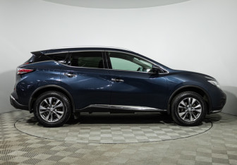 Подержанный автомобиль Nissan Murano Suv 2016 года (4 фото)