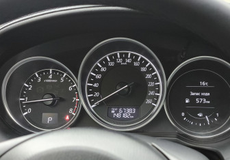 Подержанный автомобиль Mazda 6 Sedan 2016 года (10 фото)
