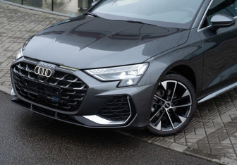 Новый Audi A3 Hatchback 2025 (15 фото)