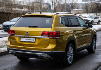 Подержанный автомобиль Volkswagen Teramont 2018 года (5 фото)