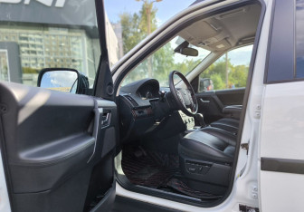 Подержанный автомобиль Land Rover Freelander 2014 года (13 фото)