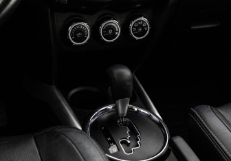 Подержанный автомобиль Mitsubishi ASX 2013 года (12 фото)