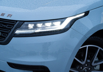Новый Land Rover Range Rover Velar 2025 (10 фото)