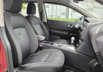 Подержанный автомобиль Nissan Qashqai 2011 года (10 фото)