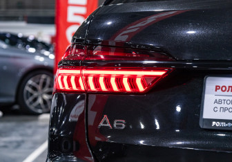 Подержанный автомобиль Audi A6 Wagon 2019 года (10 фото)