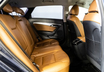 Подержанный автомобиль Hyundai i40 Wagon 2017 года (18 фото)