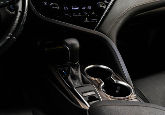 Подержанный автомобиль Toyota Camry Sedan 2019 года (18 фото)