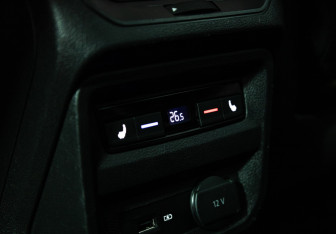 Подержанный автомобиль Volkswagen Tiguan 2018 года (23 фото)