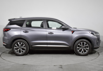 Подержанный автомобиль Chery Tiggo 7 Pro Max 2023 года (4 фото)