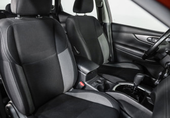 Подержанный автомобиль Nissan Qashqai 2020 года (20 фото)