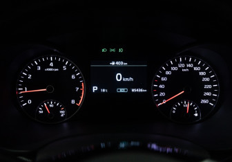 Подержанный автомобиль Kia Optima Sedan 2019 года (12 фото)