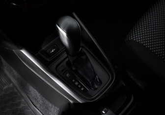 Подержанный автомобиль Suzuki Vitara 2016 года (11 фото)