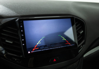 Подержанный автомобиль LADA (ВАЗ) Vesta Sedan 2018 года (15 фото)