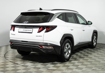 Подержанный автомобиль Hyundai Tucson 2021 года (5 фото)